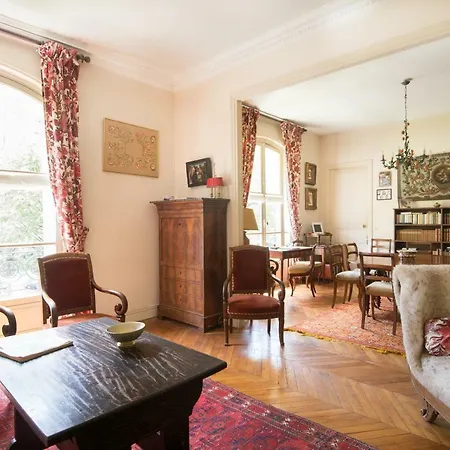 Appartamento Avenue Charles Floquet Ii By Onefinestay